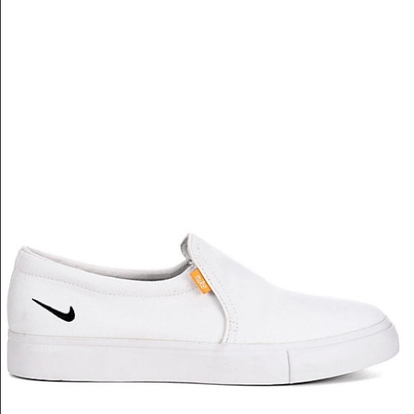 BRAND NEW NIKE WOMENS COURT ROYALE SLIP SNEAKER - Picture 2 of 12